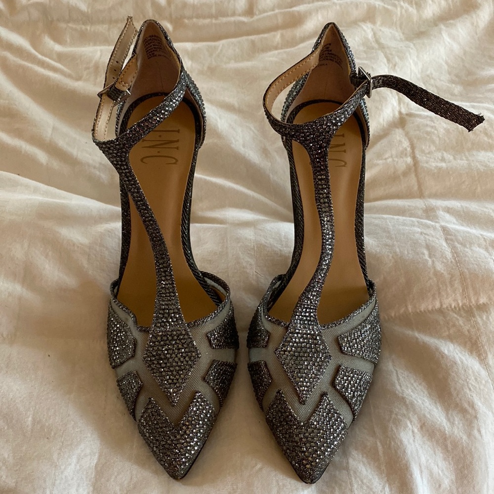 Pewter sparkle heels